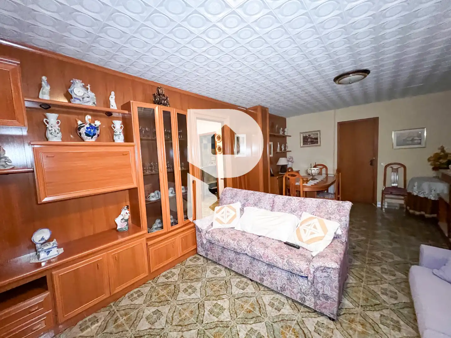 Sala d'estar de Casa o xalet en venda en Vallirana amb Aire condicionat, Calefacció i Jardí privat