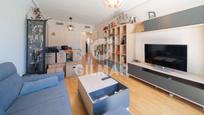 Living room of Flat for sale in  Madrid Capital  with Air Conditioner