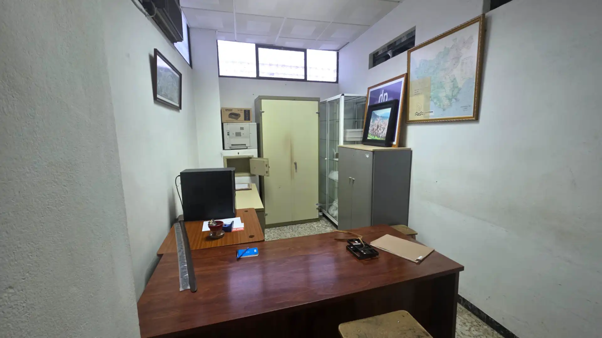 Local comercial en venda a Centro, imagen 2