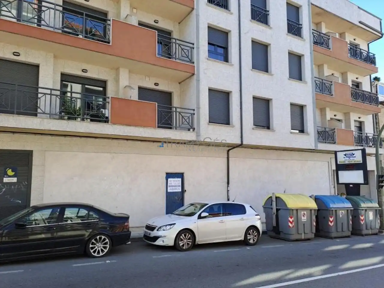 Business premises for sale in Calle Ramón Cabanillas
