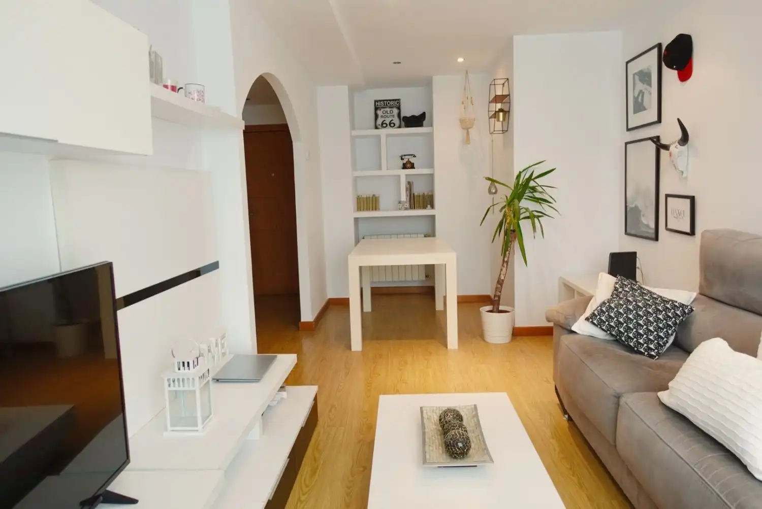 Sala de estar de Piso en venta en Laredo con Calefacción
