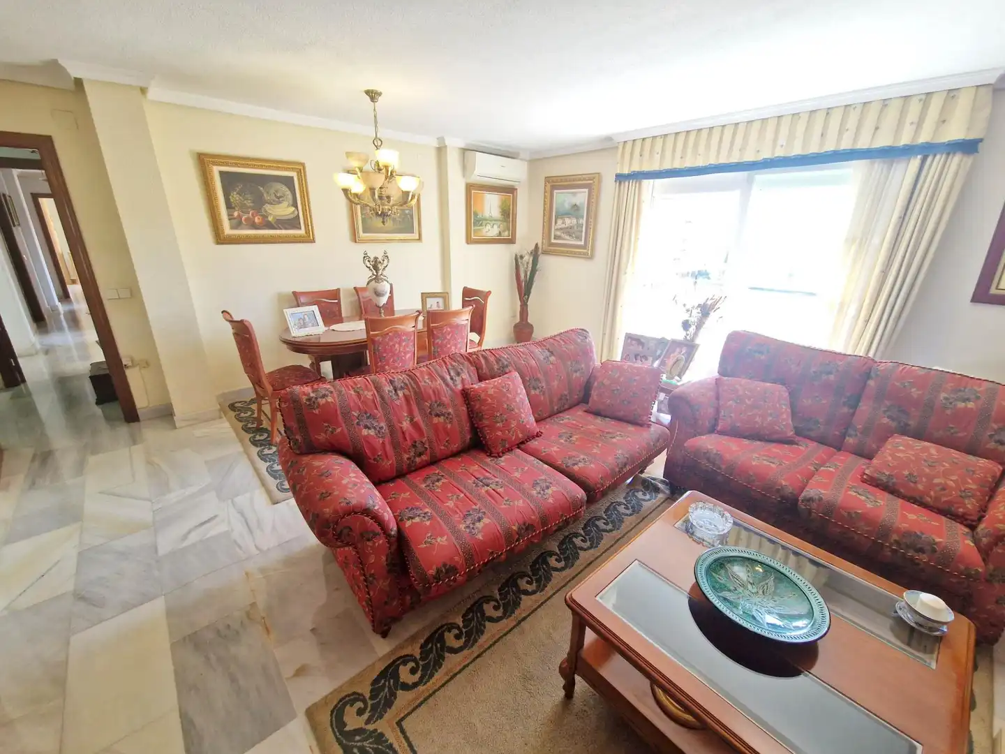 Sala d'estar de Àtic en venda en Málaga amb Aire condicionat, Calefacció i Jardí privat