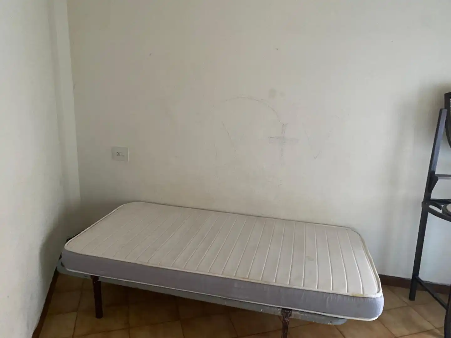 Habitación de Edificio en venta en Báguena