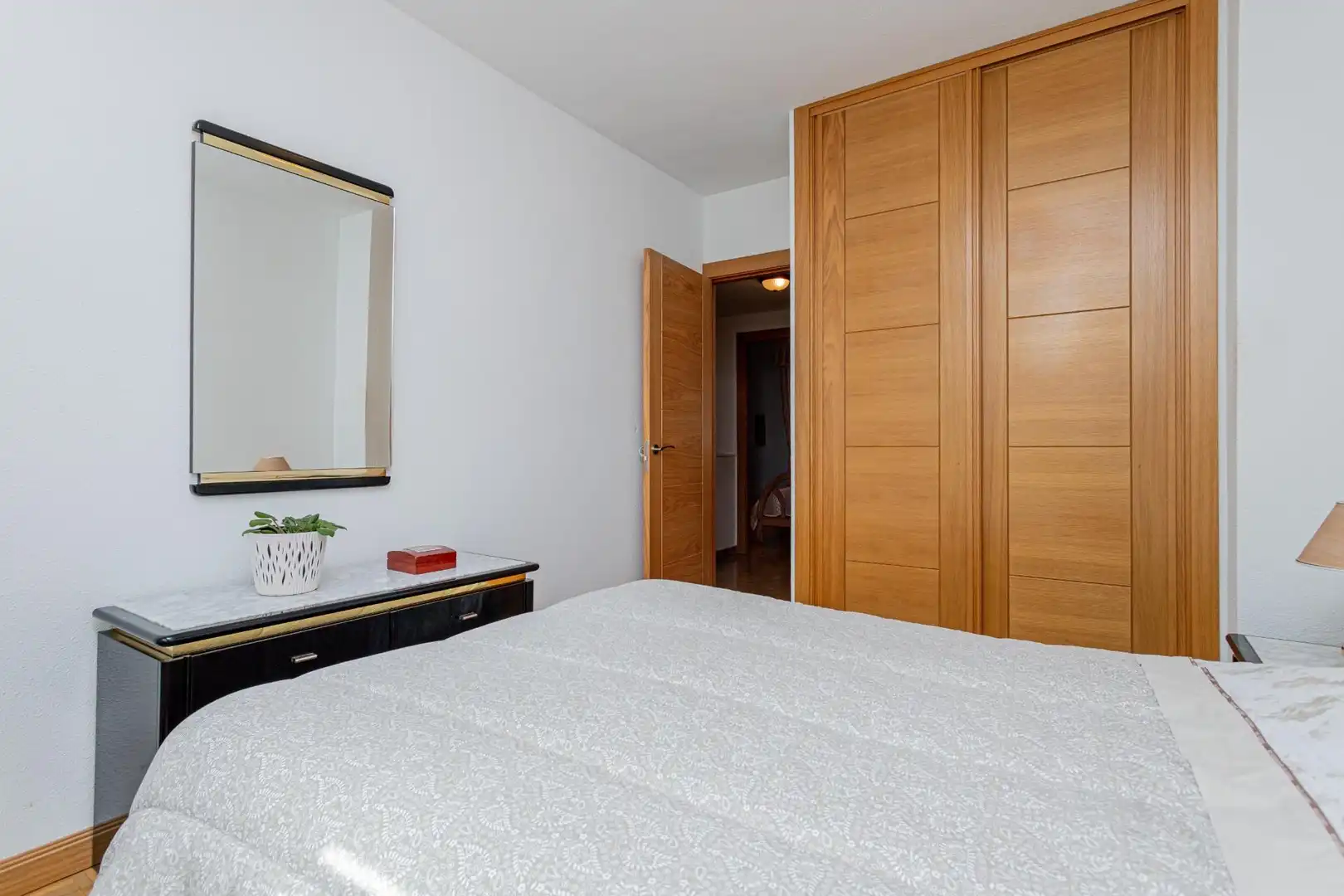 Habitación de Casa adosada en venta en Tres Cantos con Calefacción, Jardín privado y Terraza