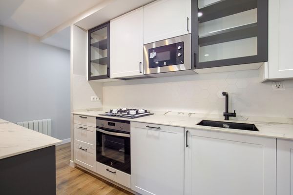 Kitchen of Flat for sale in San Sebastián de los Reyes  with Air Conditioner and Heating