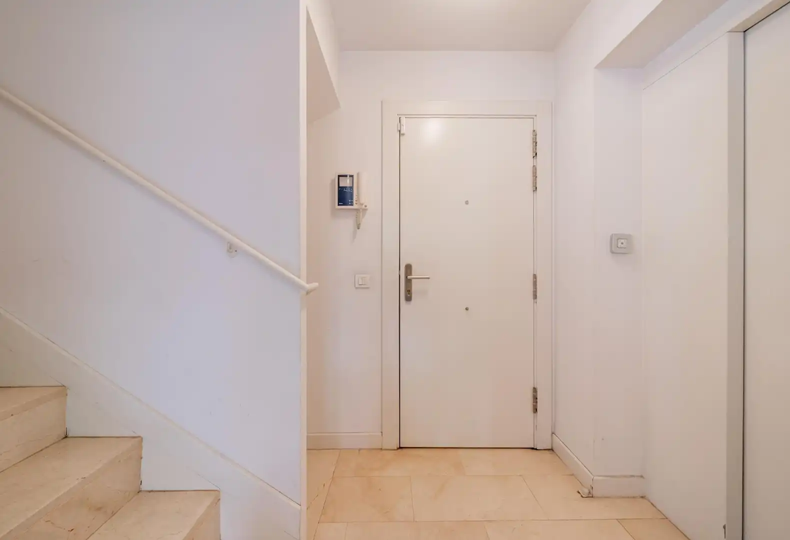 Attic for sale in Colonia