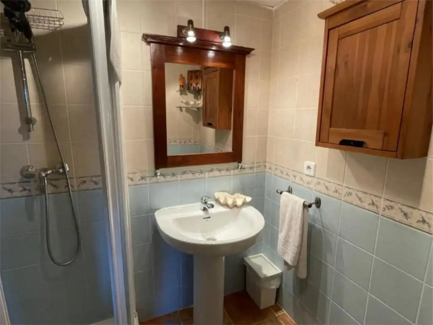 Bathroom of Flat for sale in Ayamonte  with Air Conditioner, Swimming Pool and Balcony