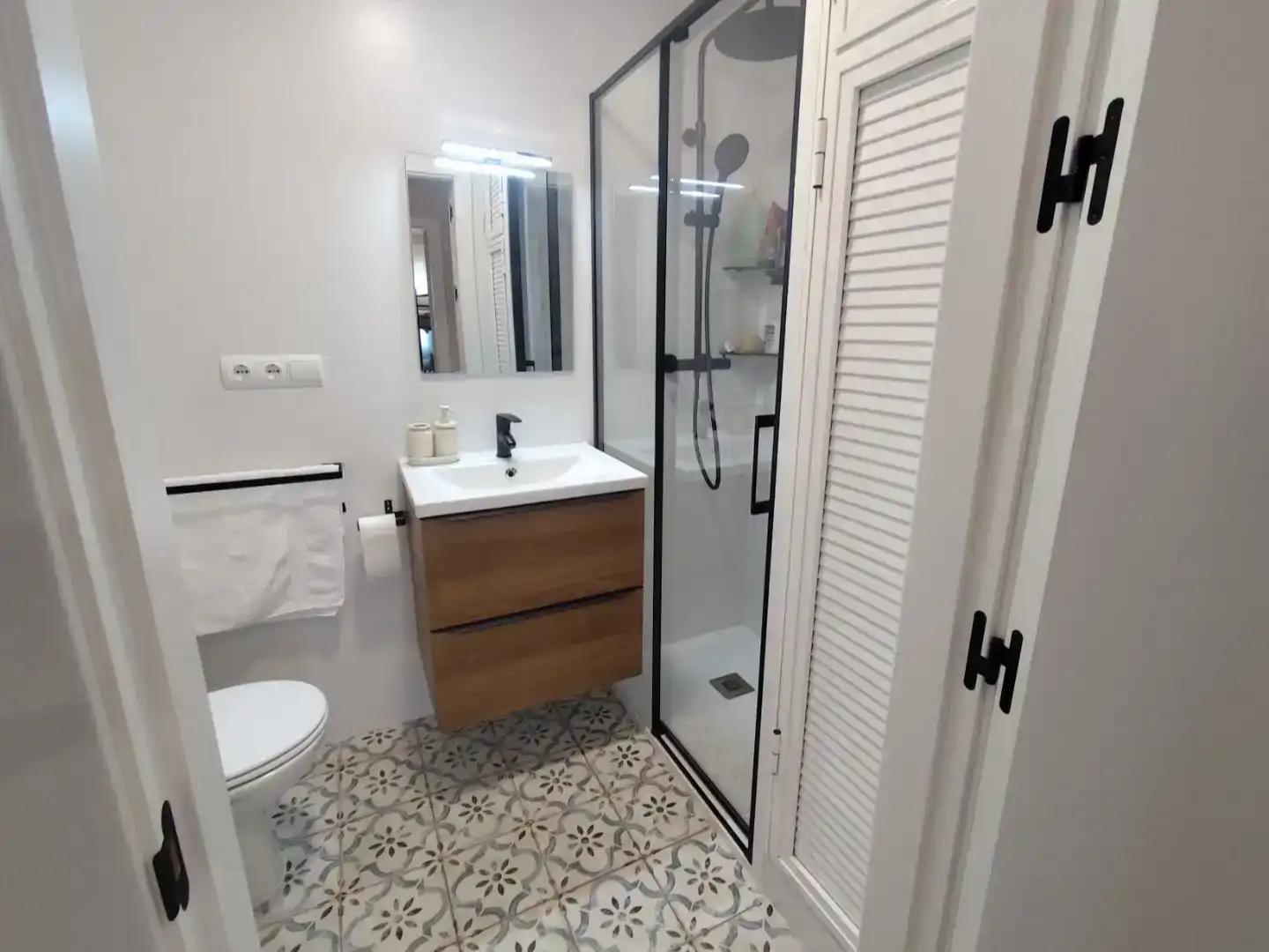 Badezimmer von Wohnung zum Verkauf in Isla Cristina mit Schwimmbad