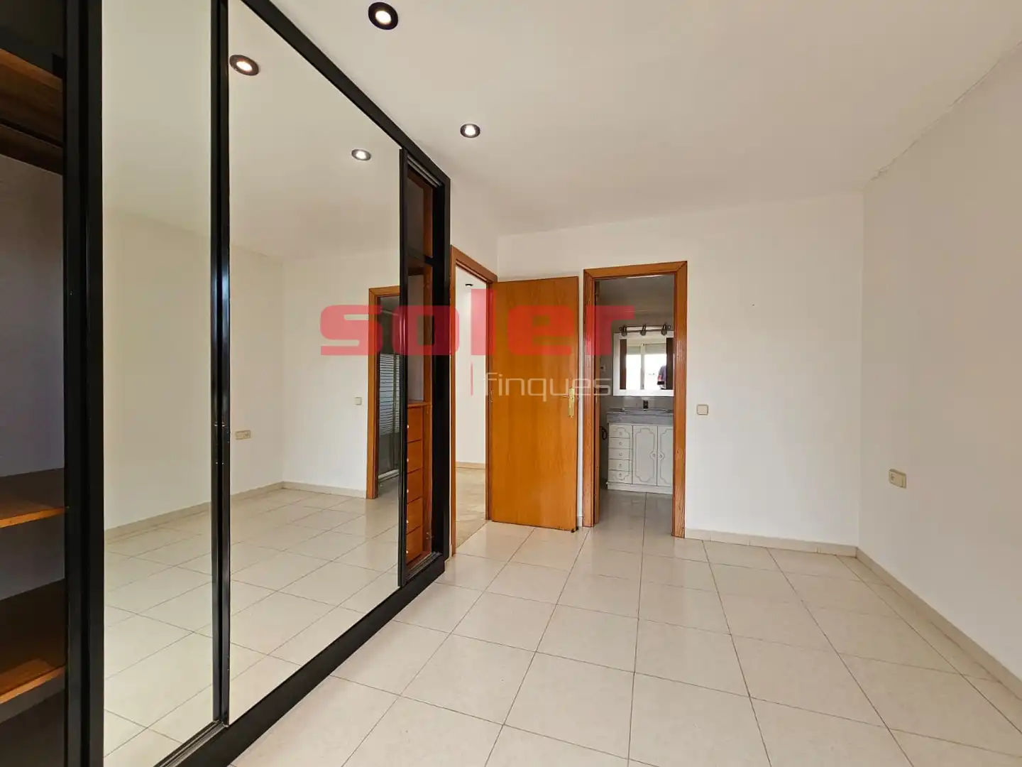 Flat for sale in Sant Cugat del Vallès  with Air Conditioner, Heating and Terrace