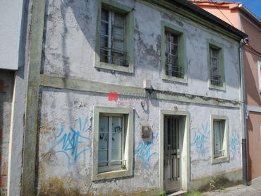 Casa amb jardí en venda a Figueiriñas