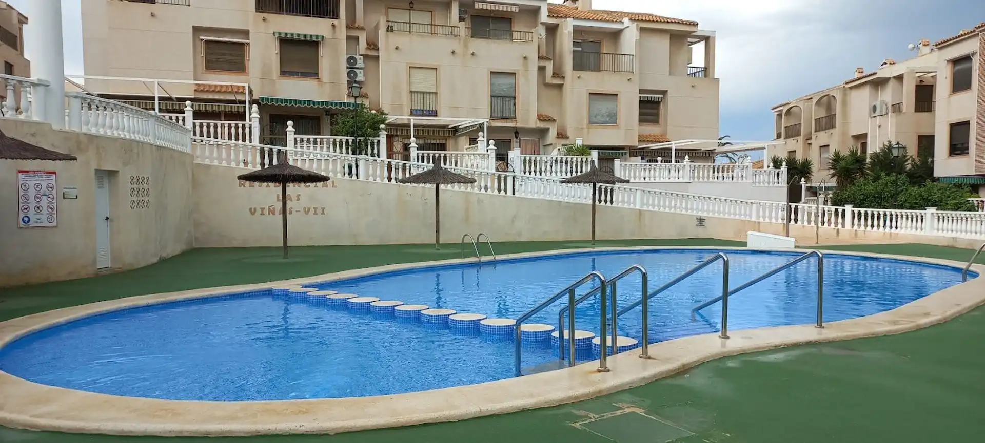 Swimming pool of Country homes for sale in Guardamar del Segura