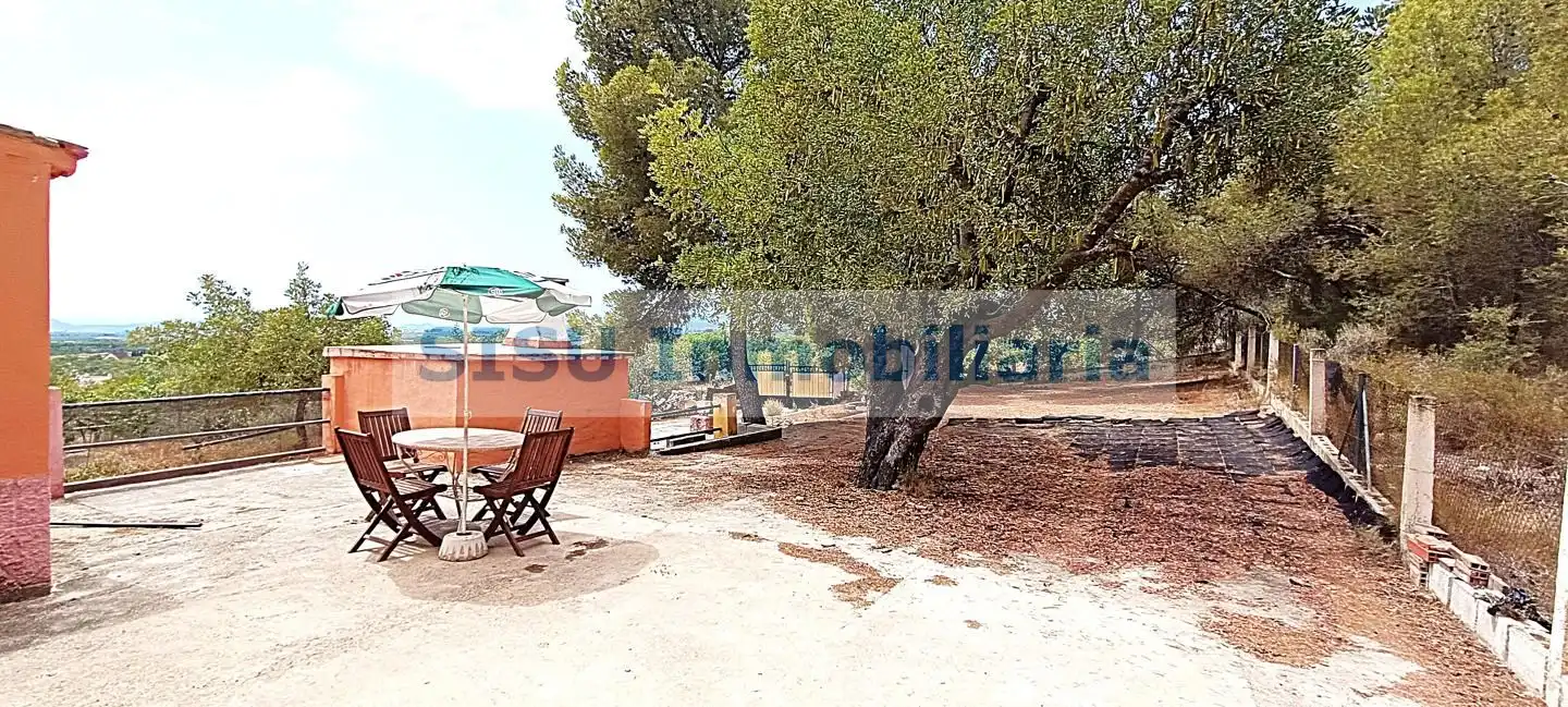 Finca rústica en venda en Llíria amb Jardí privat, Terrassa i Piscina