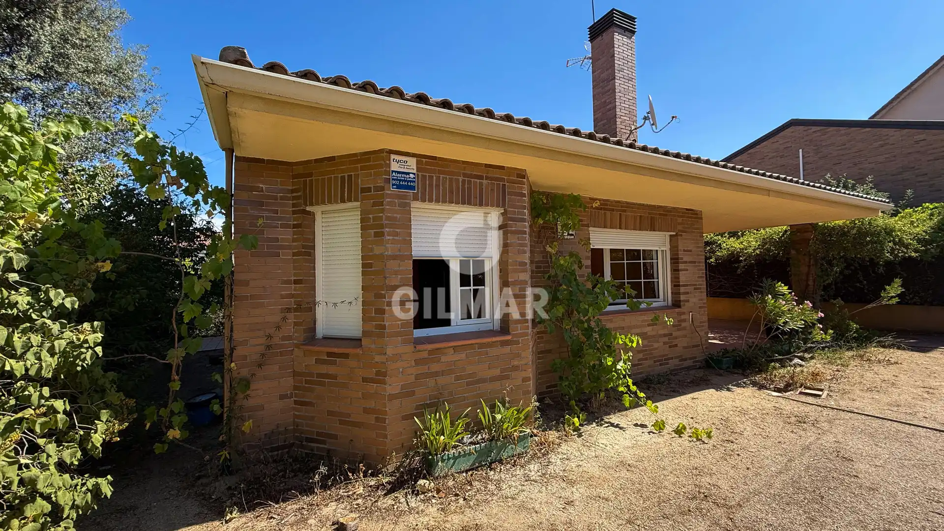 Vista exterior de Casa o xalet en venda en Collado Villalba amb Calefacció i Jardí privat