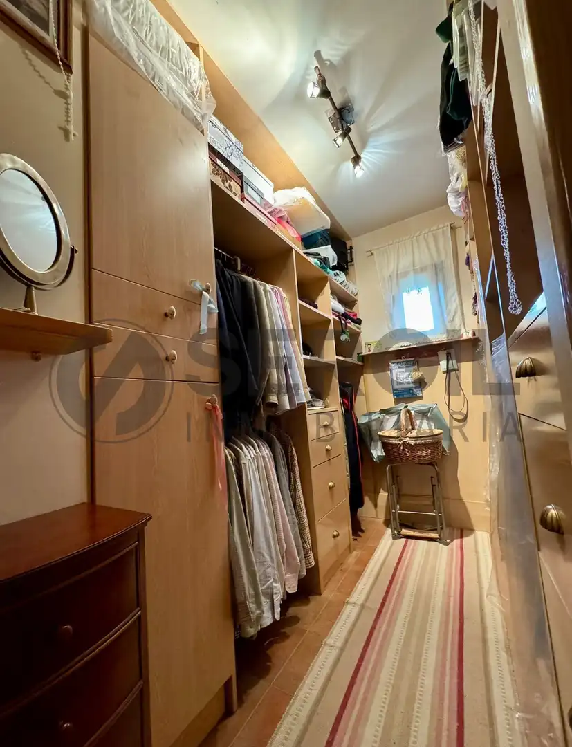 Habitación de Casa o chalet en venta en Prádena con Calefacción y Jardín privado