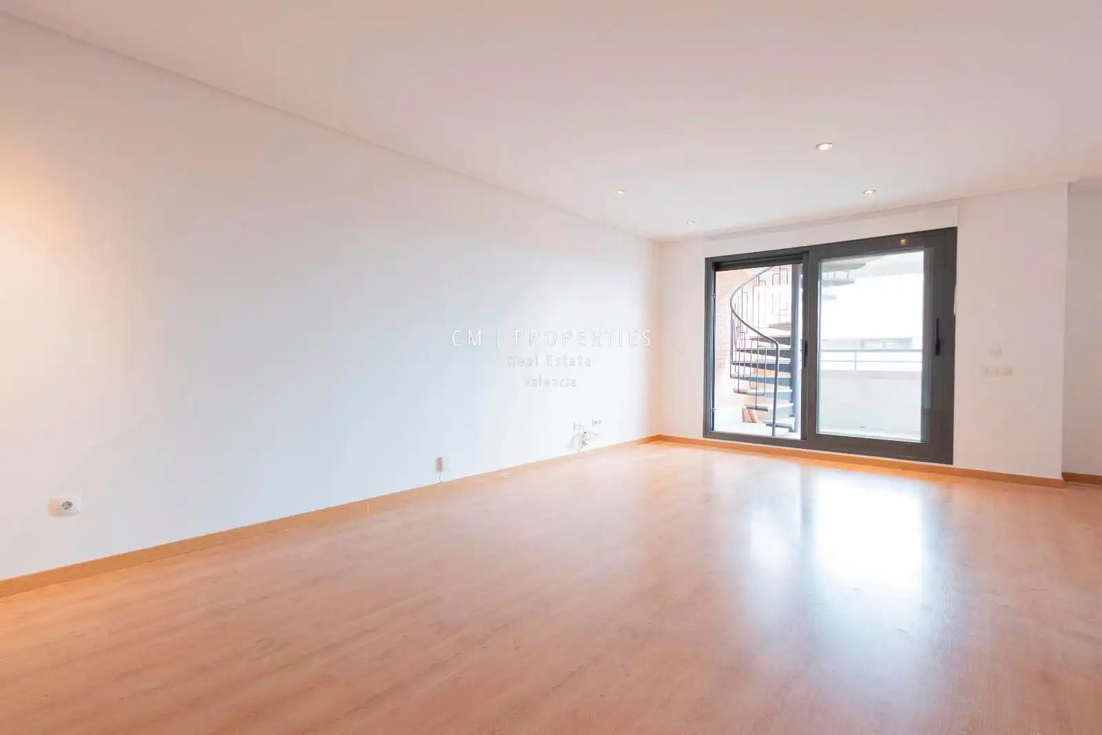 Sala de estar de Ático de alquiler en Alboraya con Aire acondicionado, Calefacción y Parquet