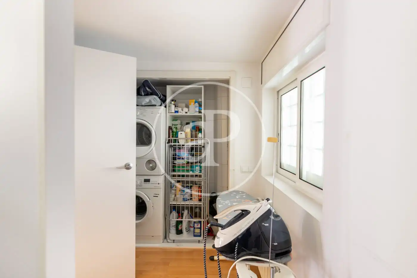 Schlafzimmer von Maisonette zum Verkauf in Barcelona mit Klimaanlage, Heizung und Terrasse