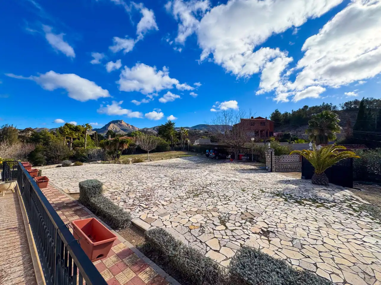 Jardí de Finca rústica en venda en Petrer amb Aire condicionat, Calefacció i Jardí privat