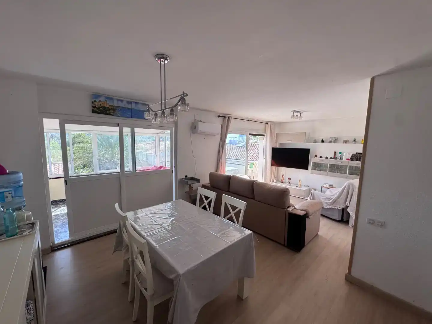 Sala d'estar de Pis de lloguer en Altafulla amb Aire condicionat, Parquet i Moblat