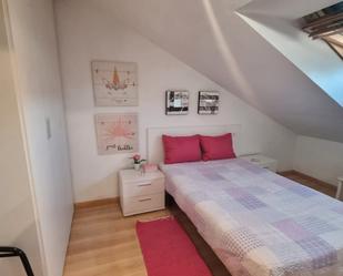 Dormitori de Àtic de lloguer en Ponferrada amb Aire condicionat, Calefacció i Parquet