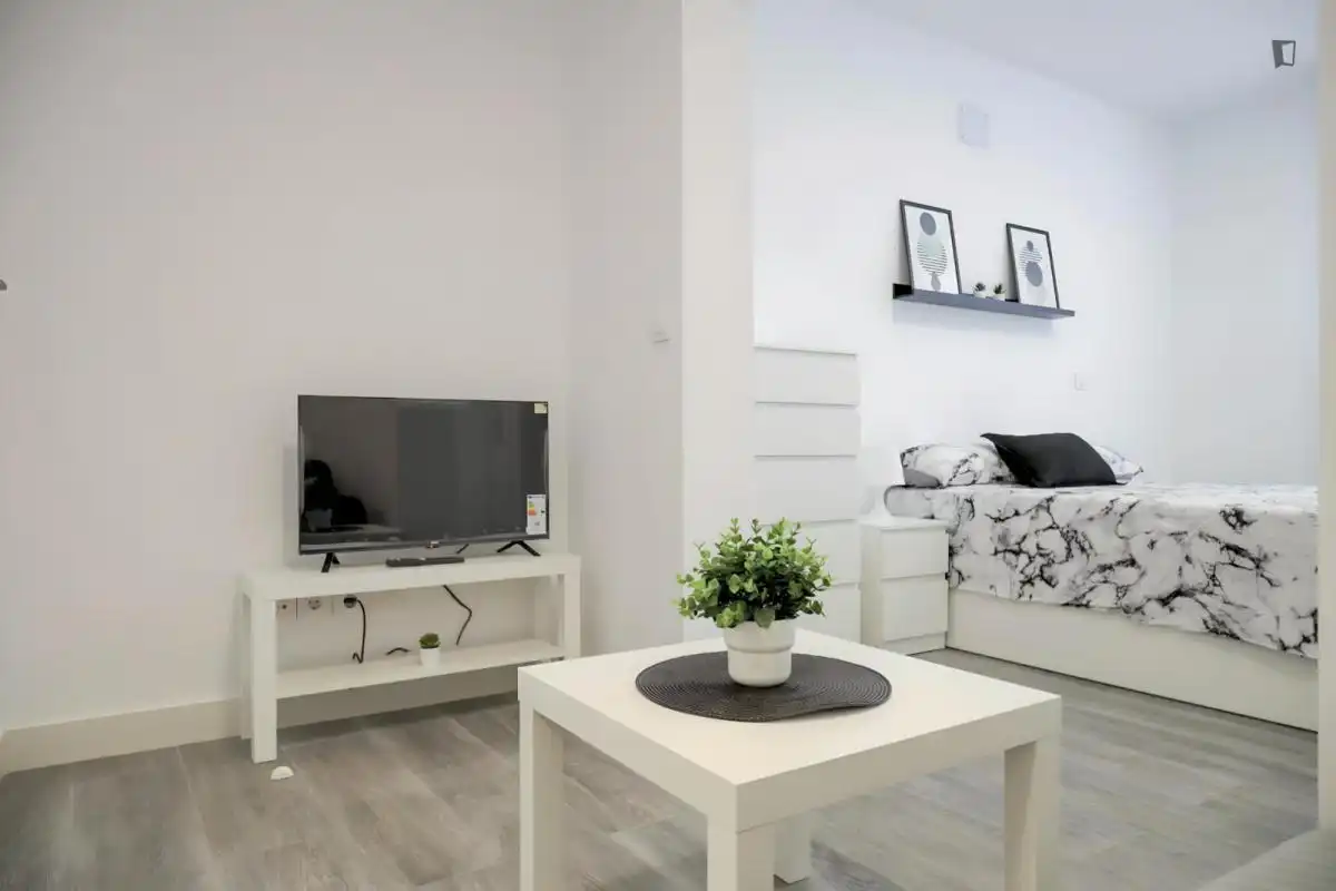 Study for rent in Opañel