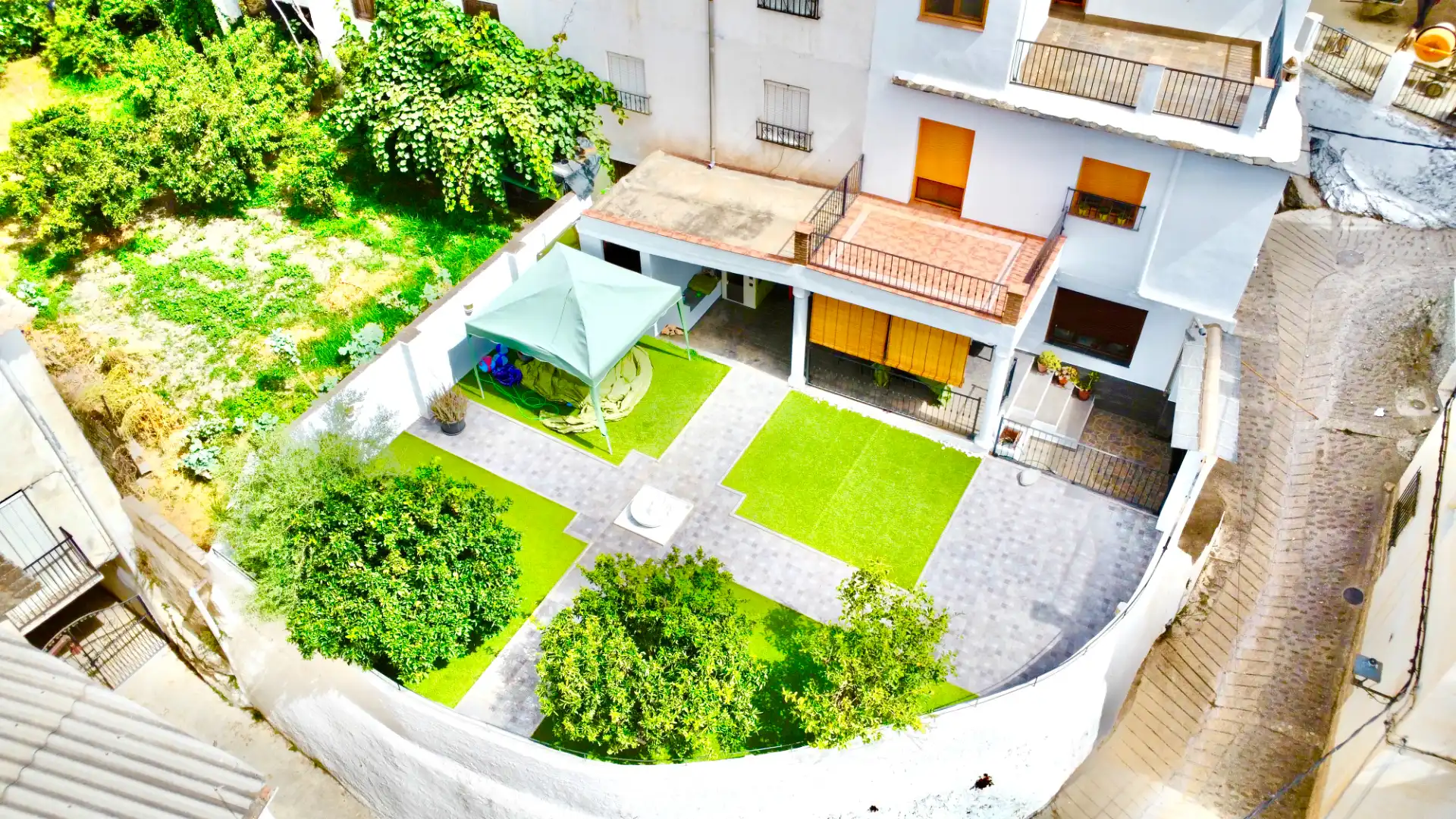 Jardí de Casa o xalet en venda en Válor amb Calefacció, Jardí privat i Terrassa