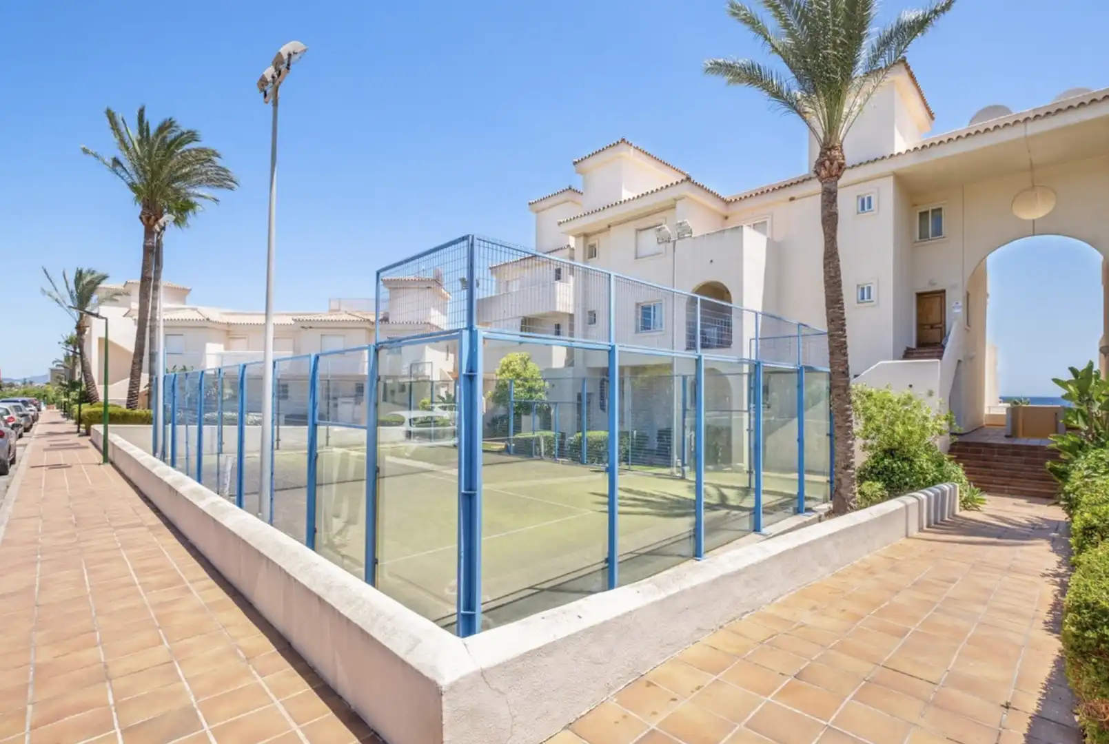 Vista exterior de Apartamento en venta en Estepona con Aire acondicionado, Calefacción y Terraza