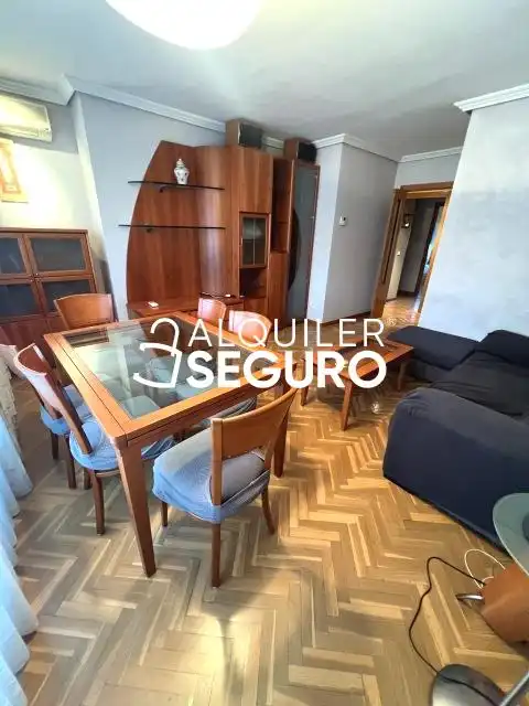 Piso de alquiler en Carmen Martín Gaite, Leganés Norte