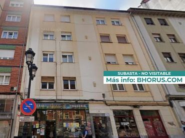 Piso con ascensor en venta en Torrelavega 28