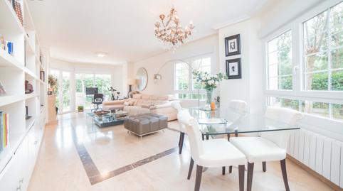 Foto 4 de Planta baixa en venda a Calle Moreras, Zona Monte El Pilar, Madrid