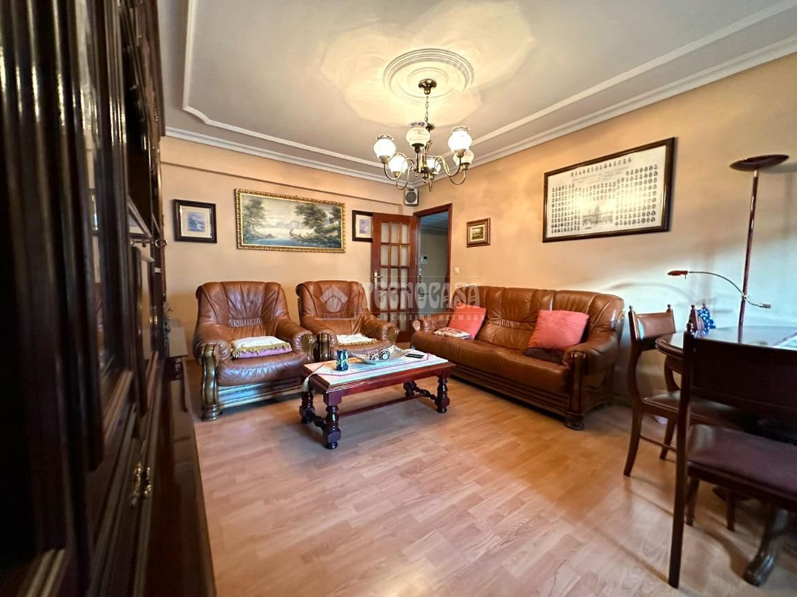 Sala de estar de Piso en venta en Valladolid Capital con Calefacción