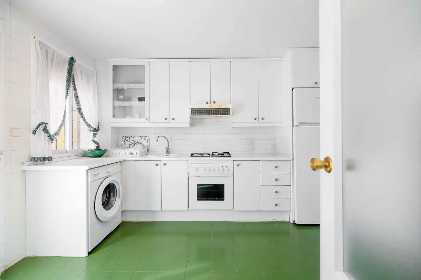 Cocina de Dúplex en venta en Marbella con Terraza, Alarma y Piscina comunitaria