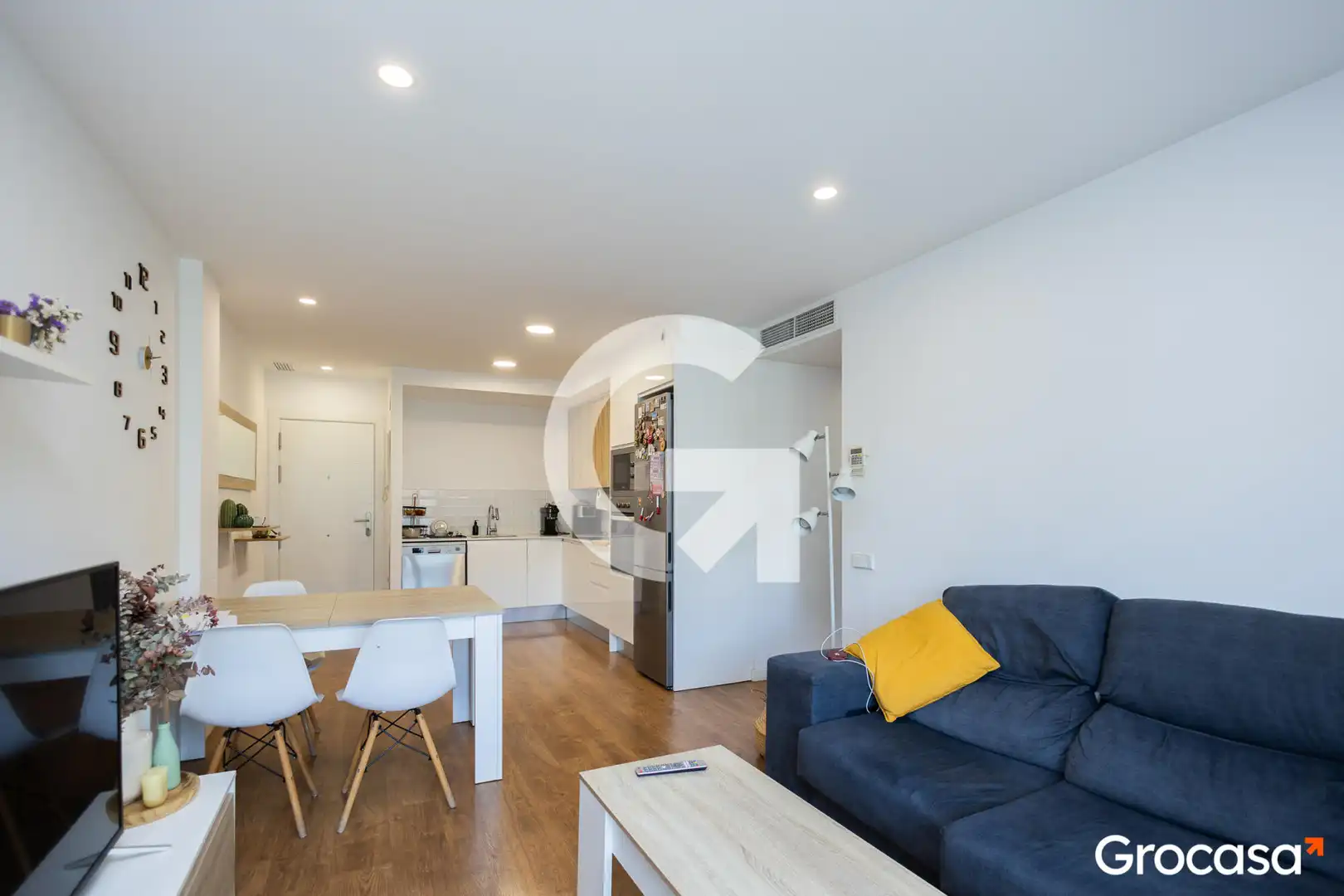 Sala de estar de Piso en venta en Sant Boi de Llobregat con Calefacción, Horno y Balcón