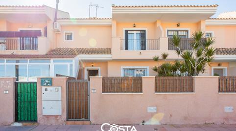 Foto 2 de Casa adosada en venta en Calle la Haya, Roda, San Javier