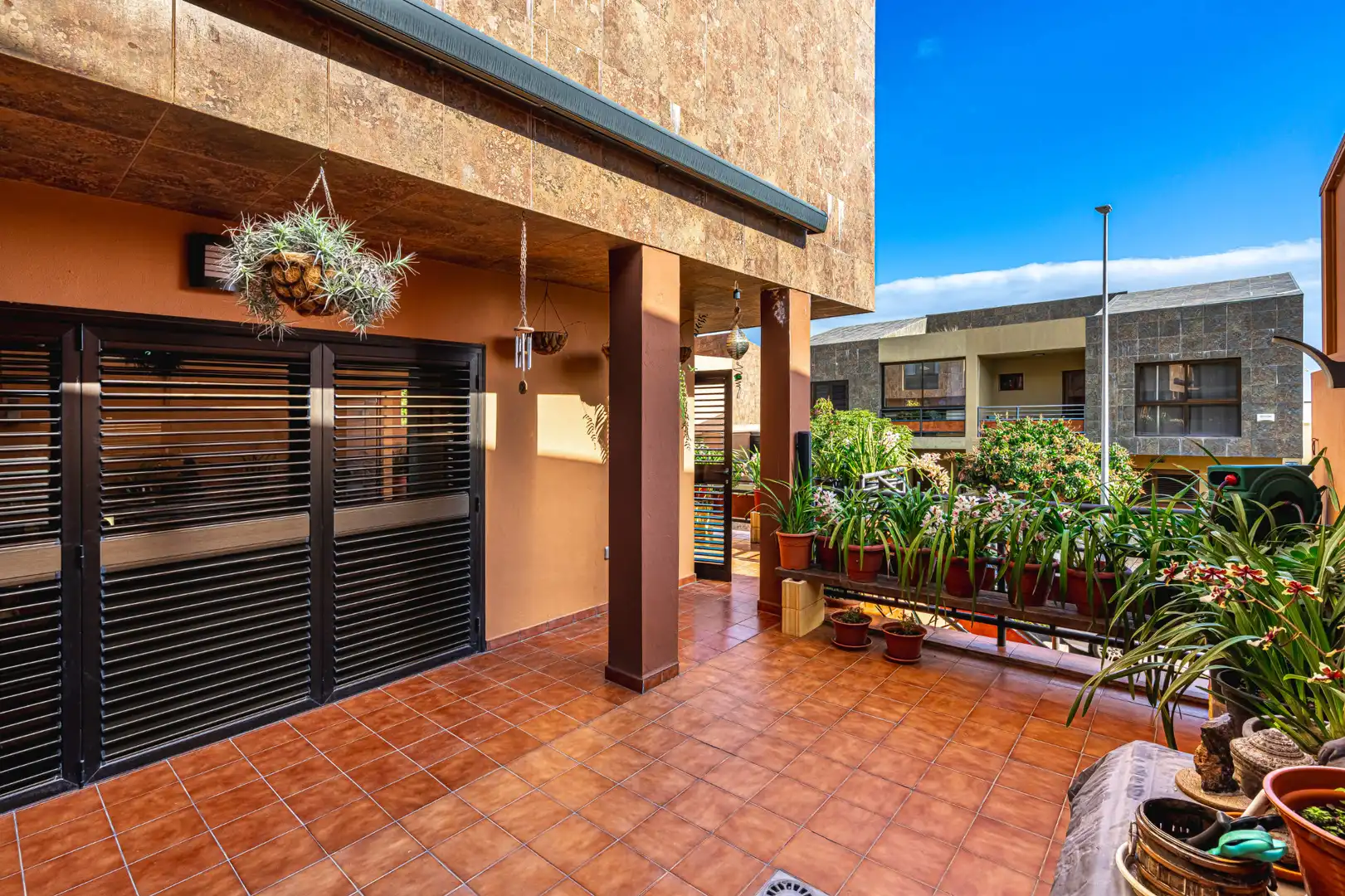 Terrace of Detached homes for sale in Los Realejos  with Parquet flooring, Terrace and Storage room