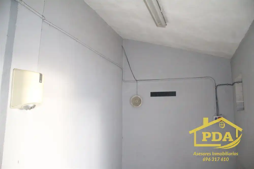 Business premises for sale in Palma del Río, imagen 9