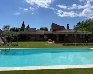 Jardí de Casa o xalet de lloguer en Sant Cugat del Vallès amb Aire condicionat i Piscina