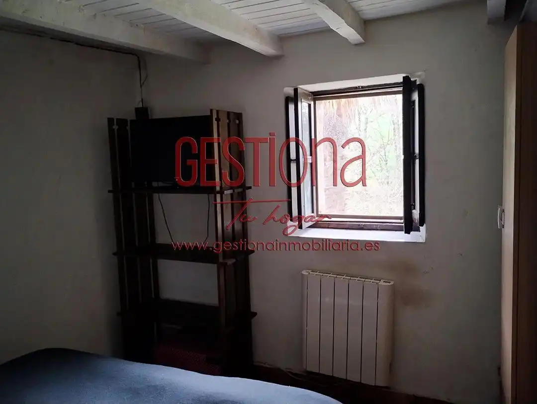 Habitación de Finca rústica en venta en Villafufre con Calefacción, Jardín privado y Balcón