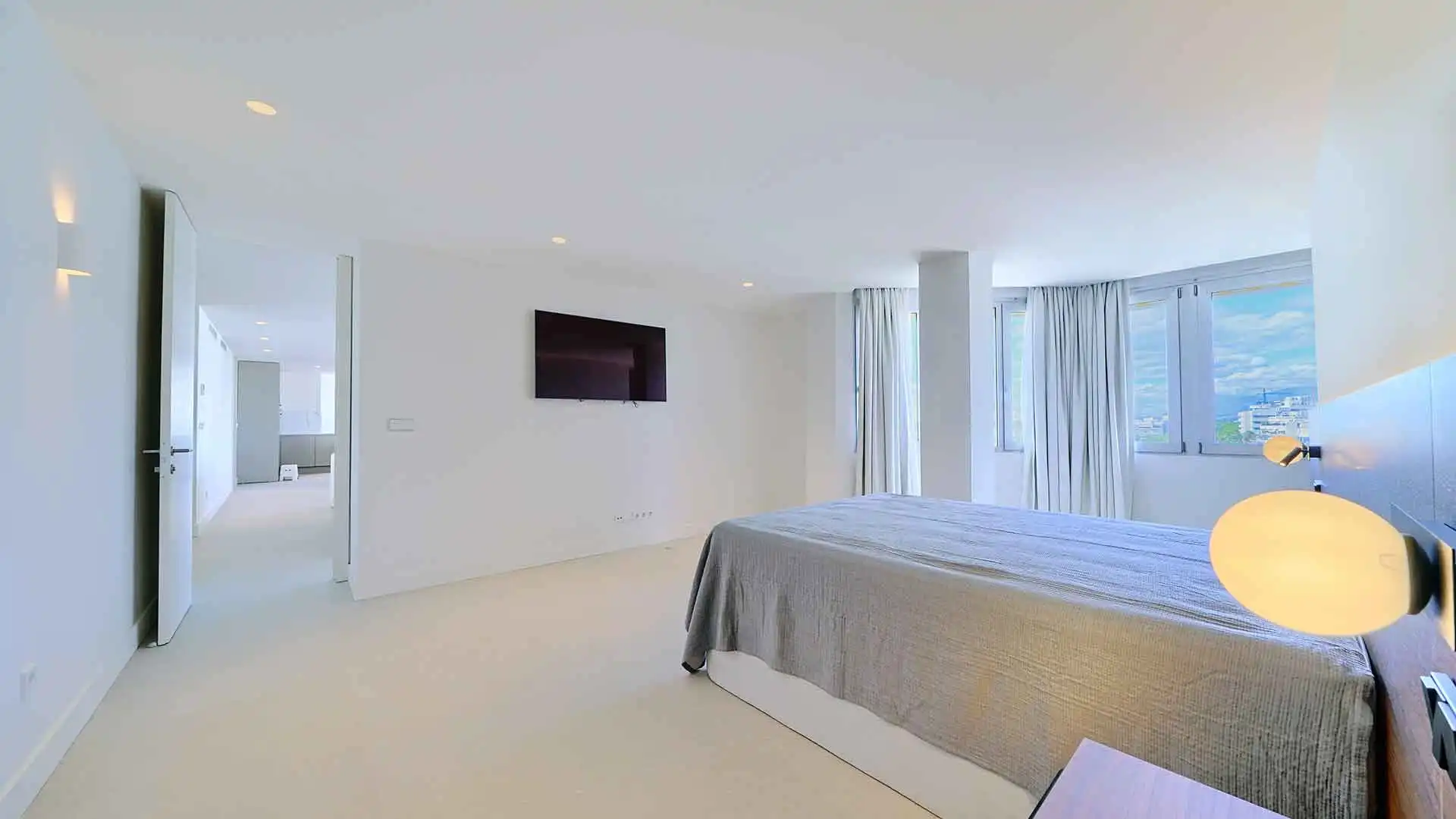 Bedroom of Attic for sale in Marbella  with Air Conditioner, Terrace and Storage room