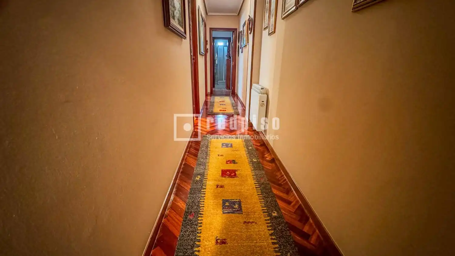 Piso en venta en A Coruña Capital  con Parquet y Trastero