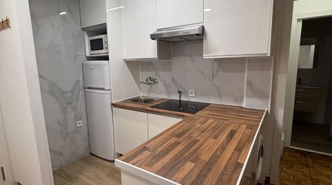Foto 4 de Apartament de lloguer a Calle Teodoro Cuesta, Ciudad Naranco - Prados de La Fuente, Oviedo