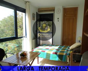 Bedroom of Study to rent in  Granada Capital  with Terrace and Balcony