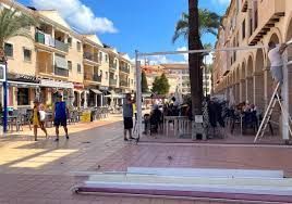 Vista exterior de Casa o xalet en venda en Los Alcázares amb Jardí privat i Moblat