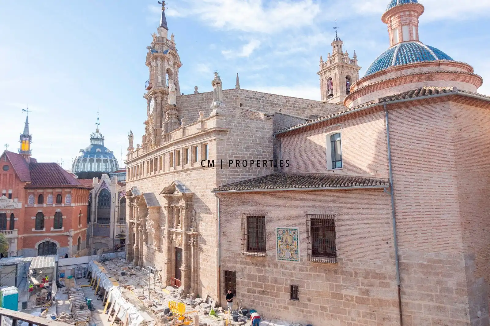 Außenansicht von Gebäude zum Verkauf in Valencia