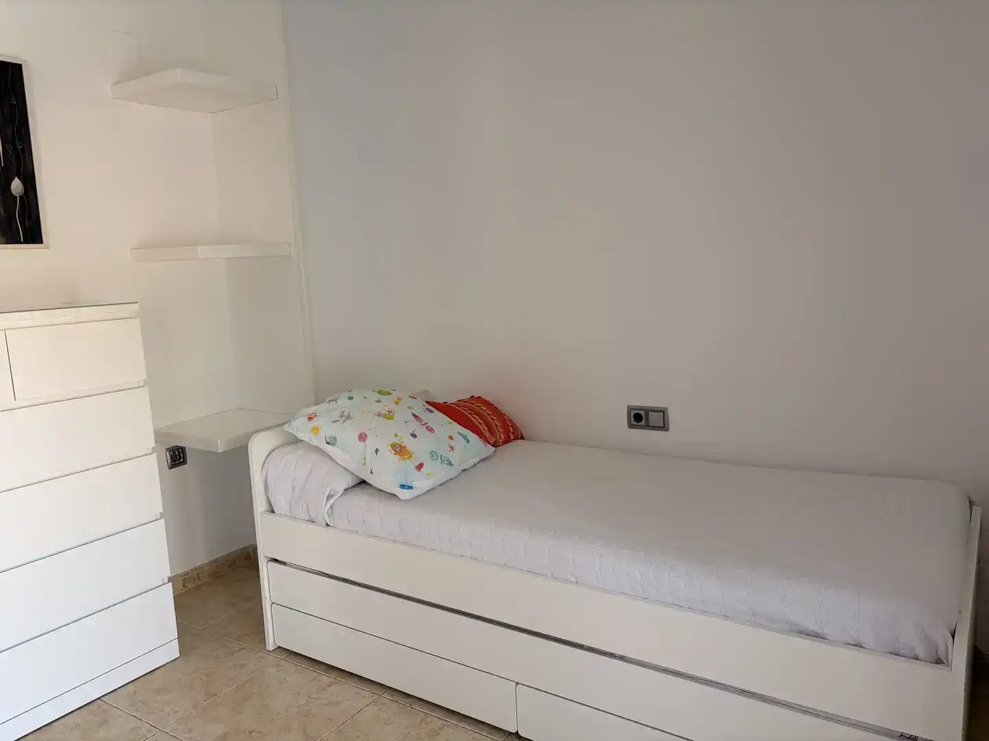 Dormitori de Àtic de lloguer en Oliva Playa