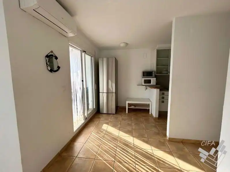 Cuina de Apartament en venda en Vinaròs amb Aire condicionat, Calefacció i Moblat