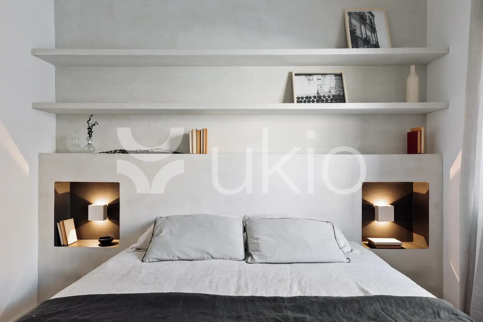Habitación de Apartamento de alquiler en Barcelona con Aire acondicionado, Calefacción y Amueblado