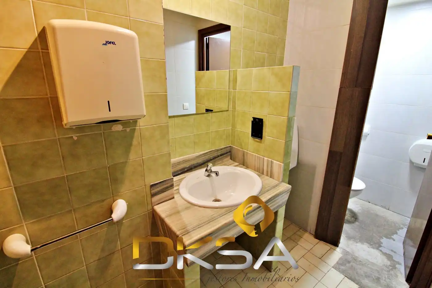Bathroom of Buildings for sale in Vila-real