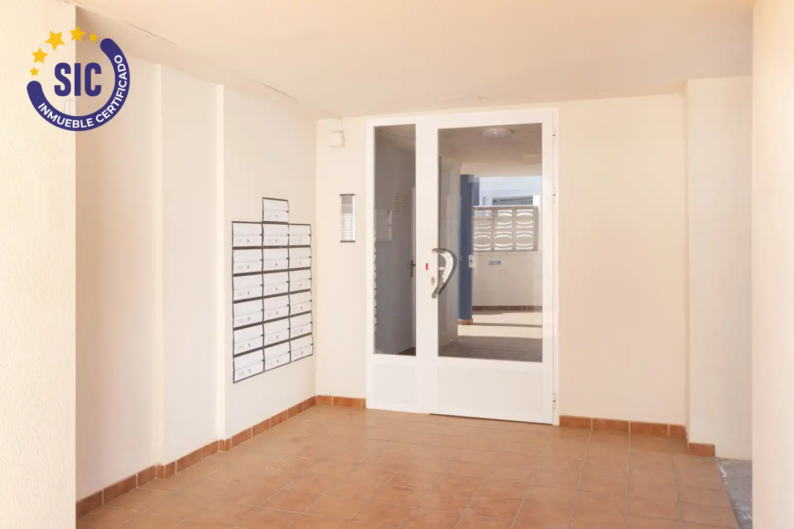 Wohnung zum Verkauf in Piles mit Klimaanlage, Terrasse und Schwimmbad