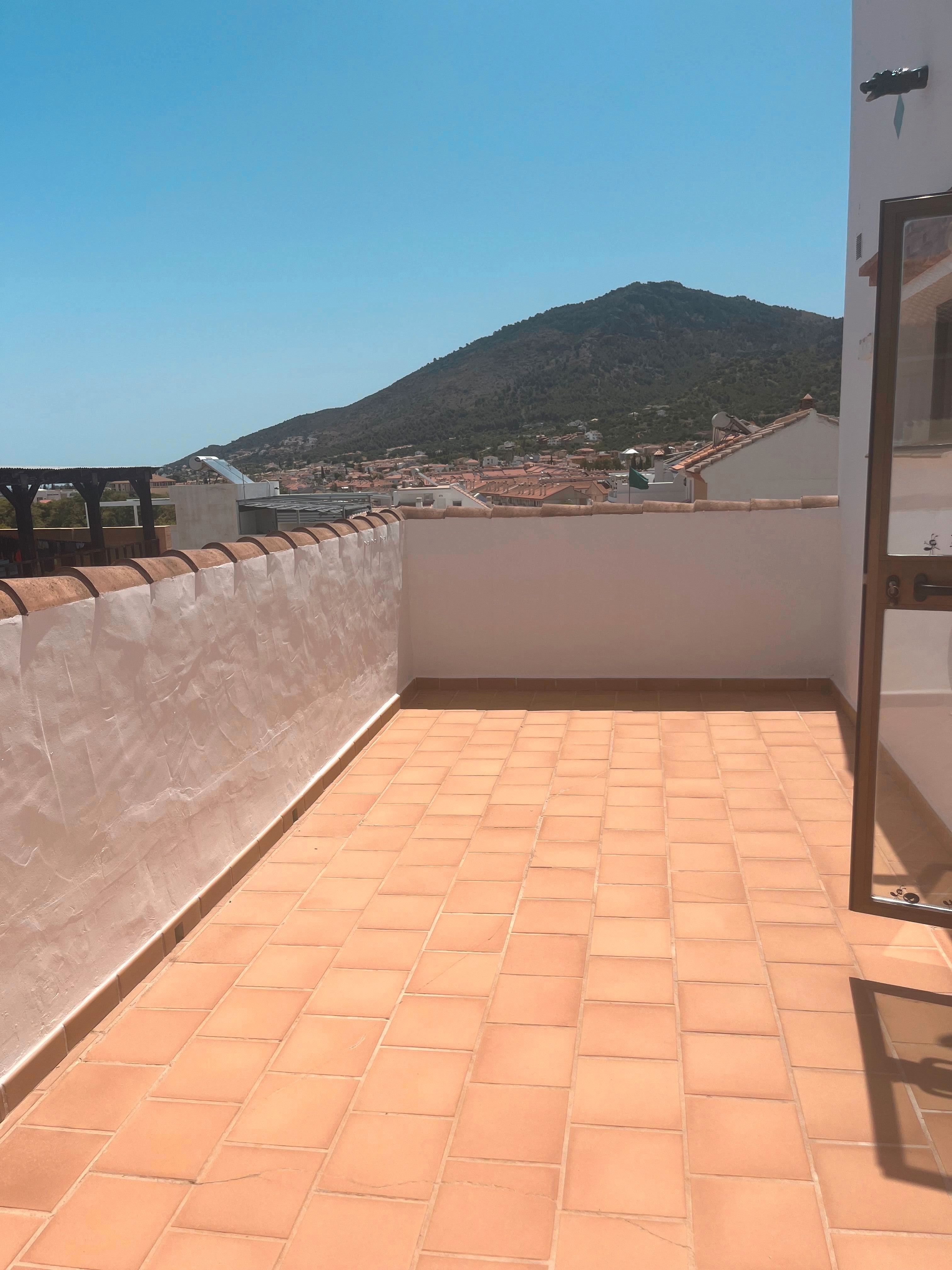 Attic to rent in Jardines de Alhaurín - Huerta Alta - Fuensanguínea