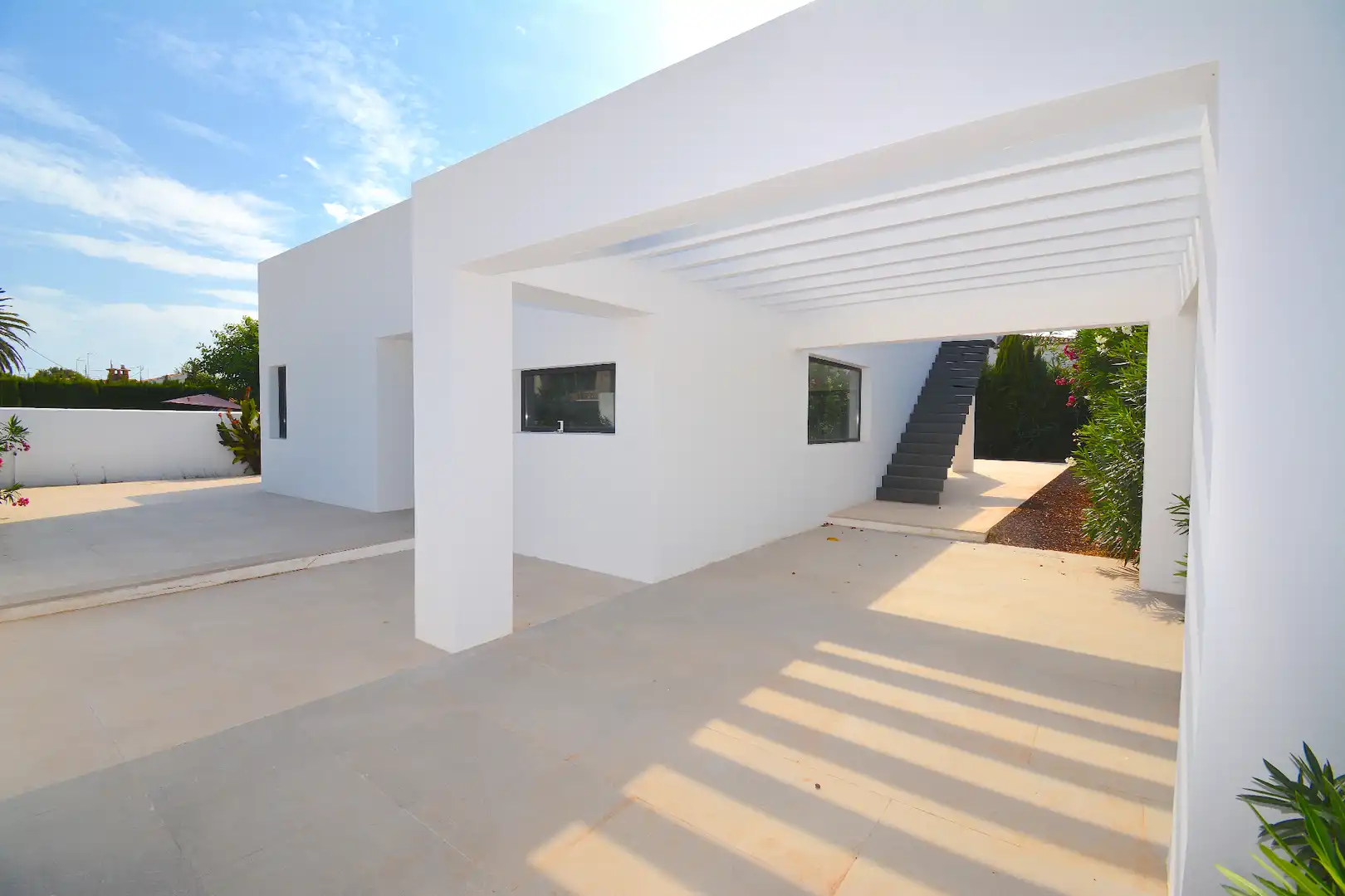 Vista exterior de Casa o chalet en venta en Dénia con Aire acondicionado, Jardín privado y Terraza